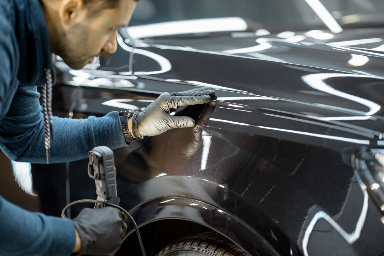 Comment réparer la carrosserie d'une voiture ?